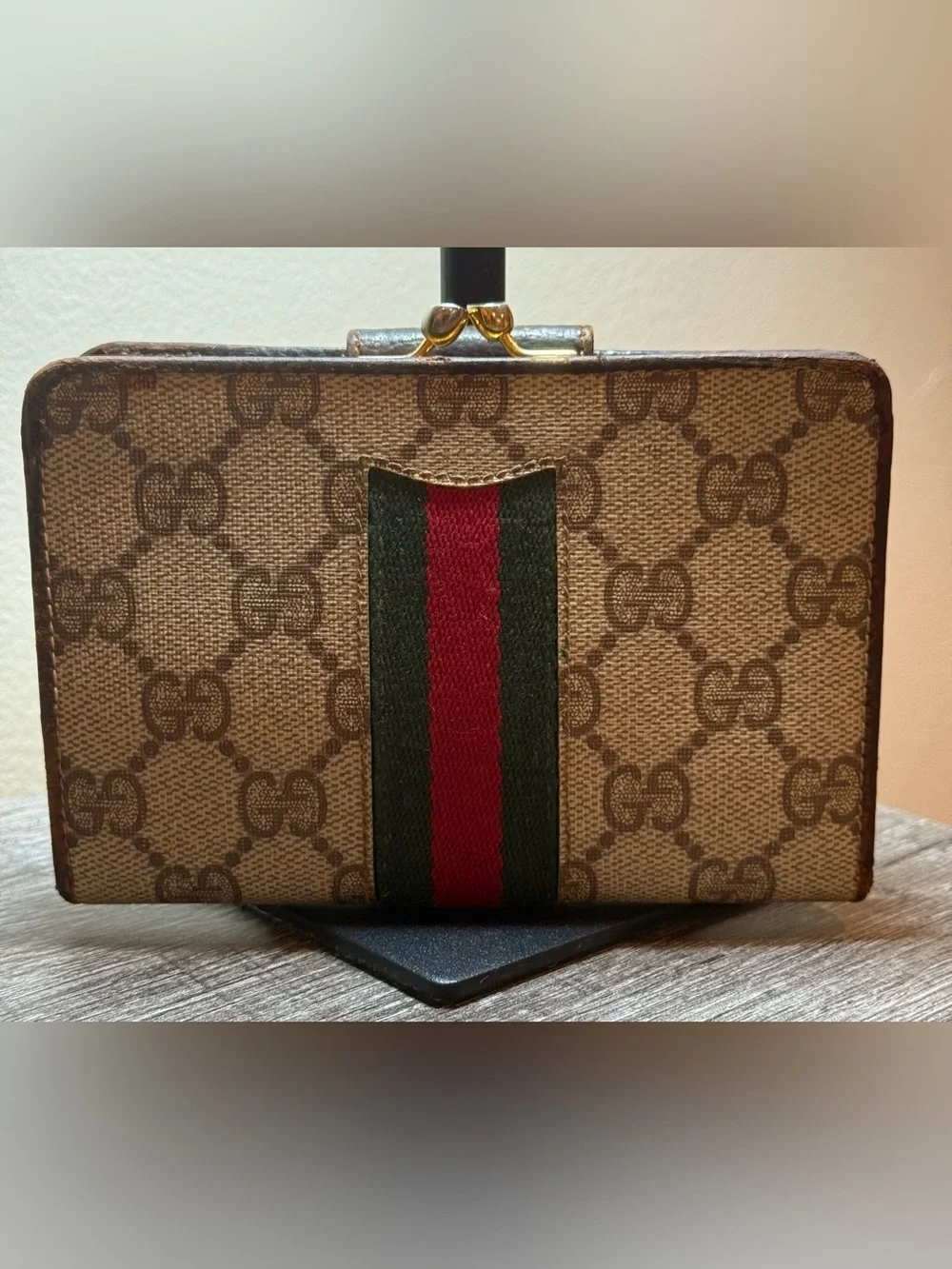 Vintage Gucci GG Supreme Web Stripe Compact Wallet Brown Italy Authenticated
